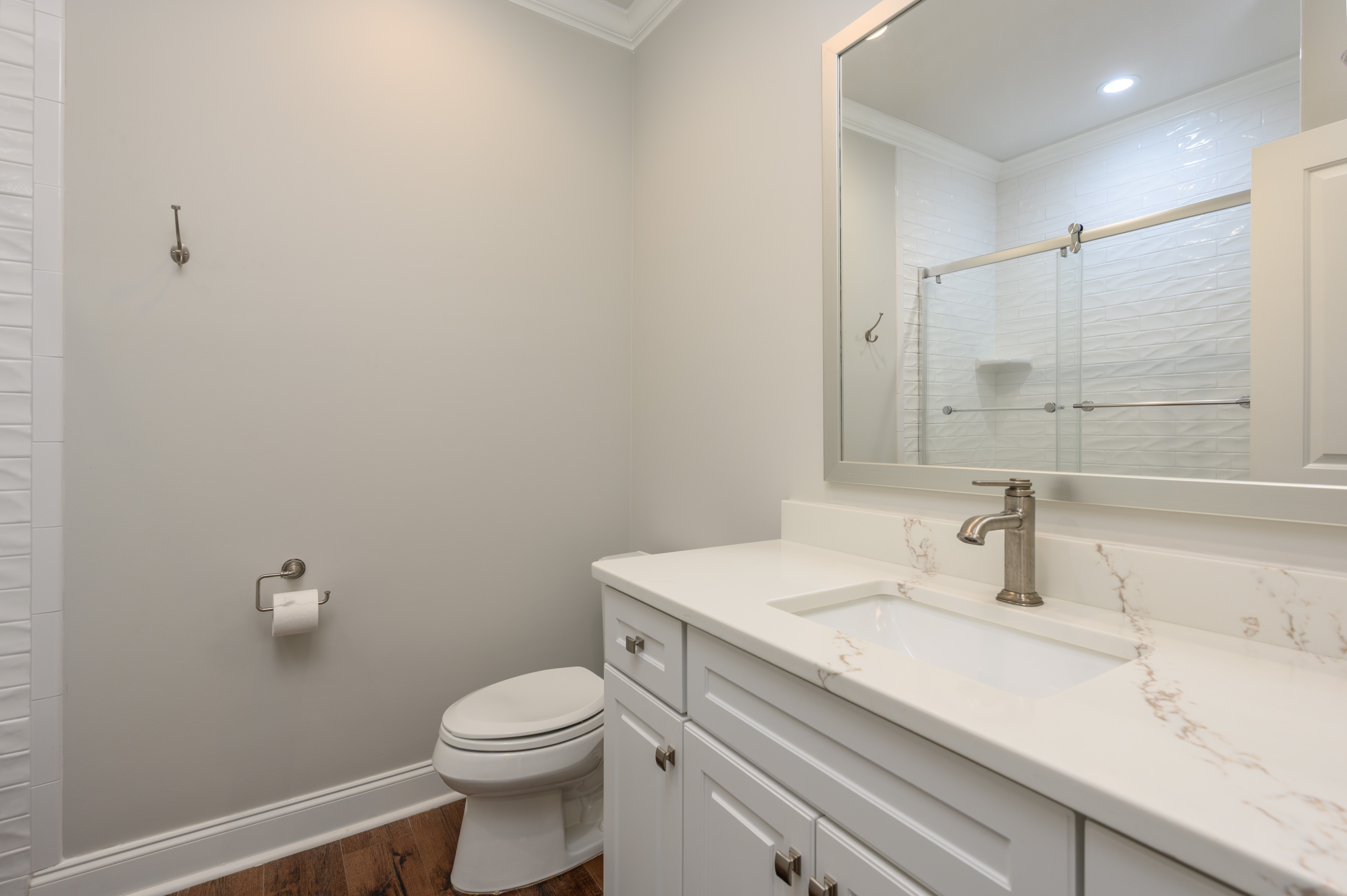 1100 Landing Drive image 30